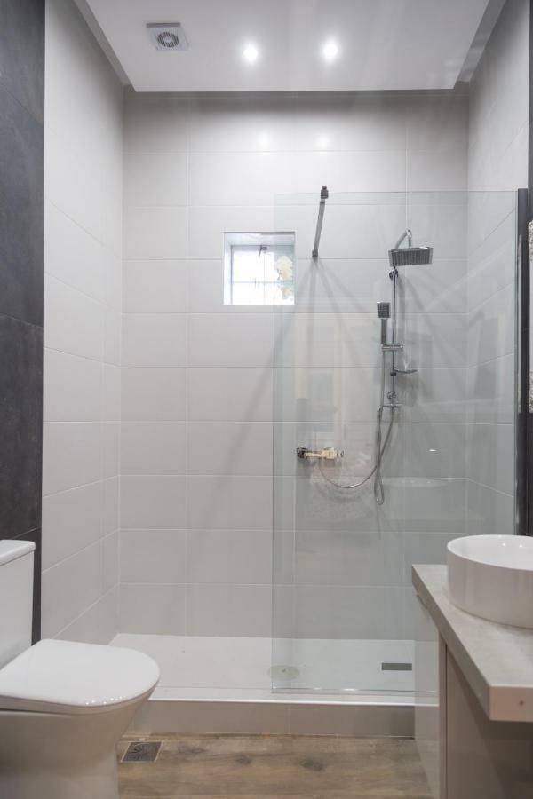 Allstar Boutique House In Downtown, Direct Connection With Airport Athene Buitenkant foto